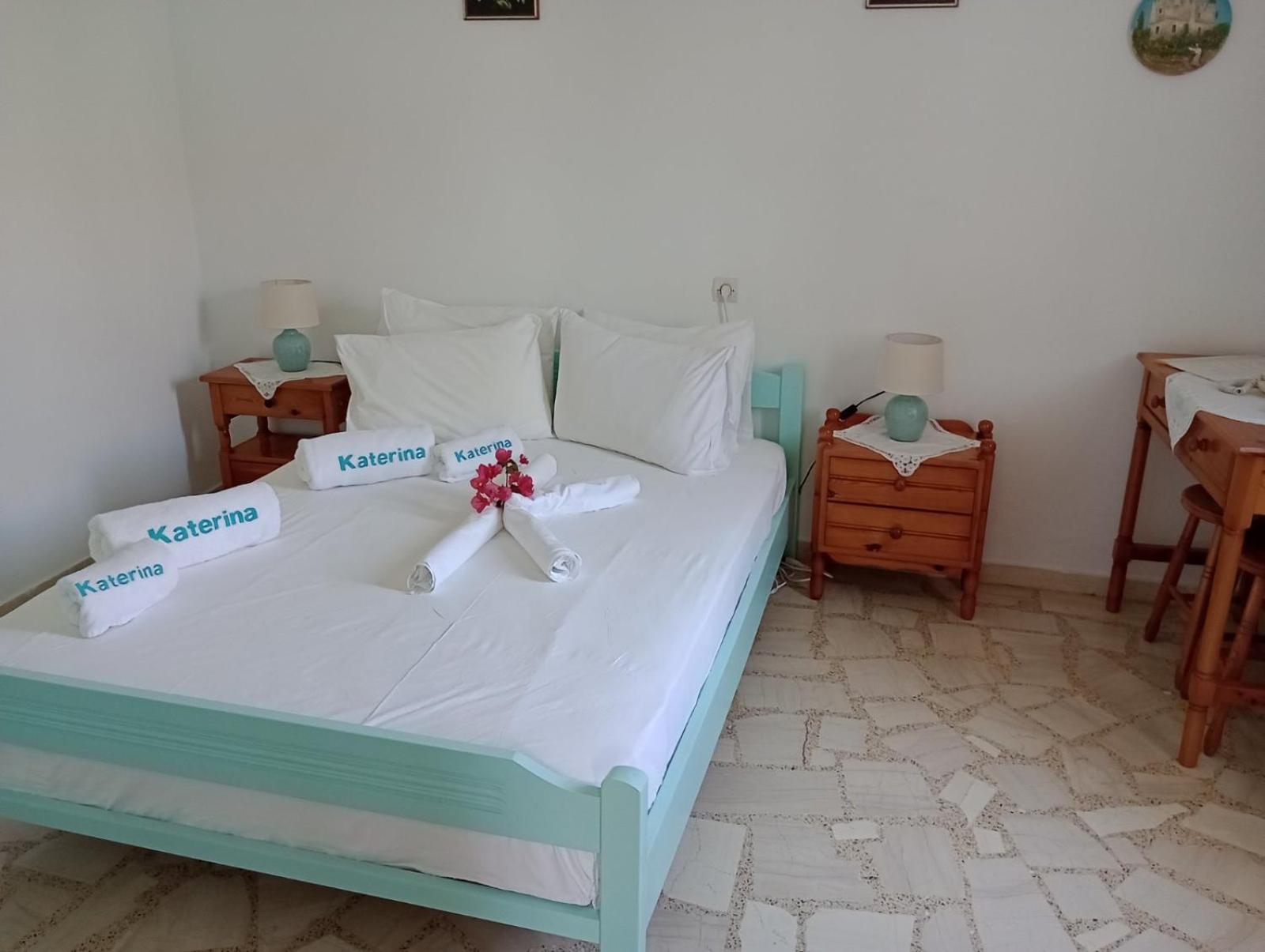 Katerina Apartments Kokkari Bagian luar foto