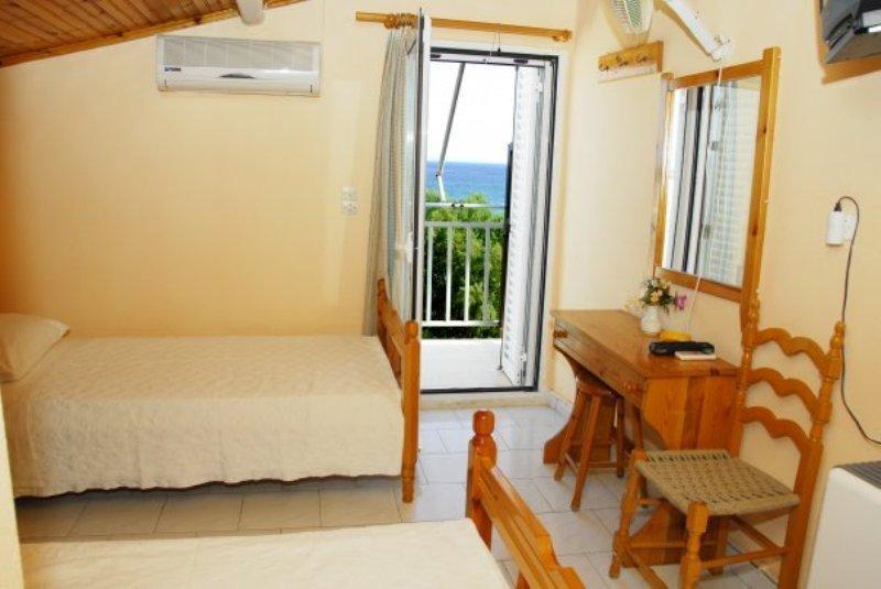 Katerina Apartments Kokkari Bagian luar foto